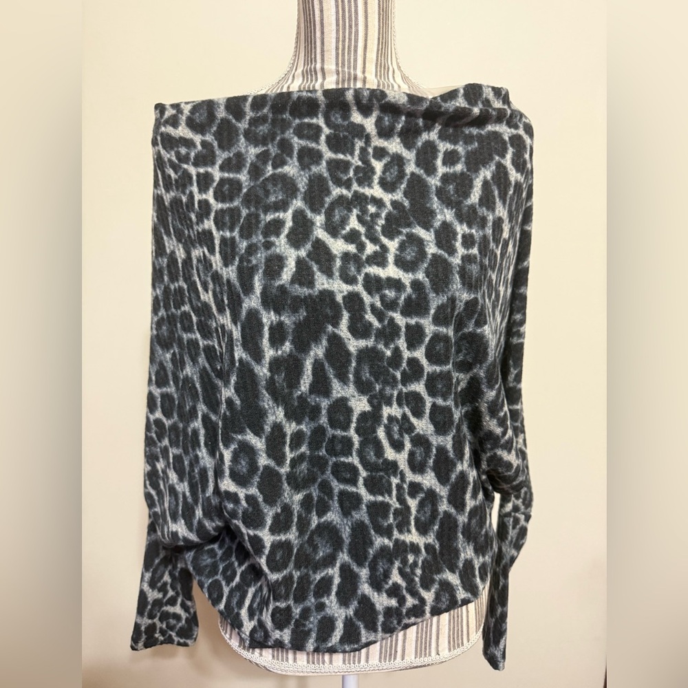 Leopard Print Off-Shoulder Top DayTrip from The Buckle